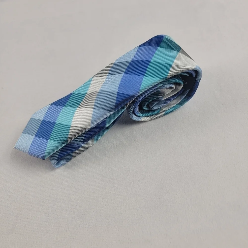 Tommy‎ Hilfiger blue plaid skinny tie 2.25